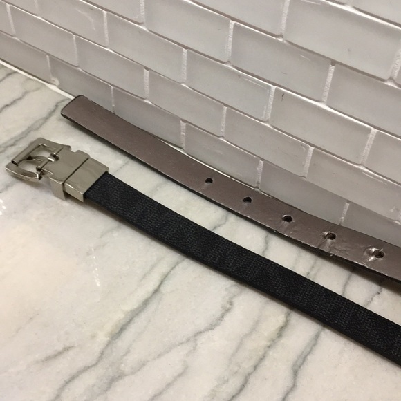 Michael Kors Reversible Skinny Belt Medium - Picture 5 of 8